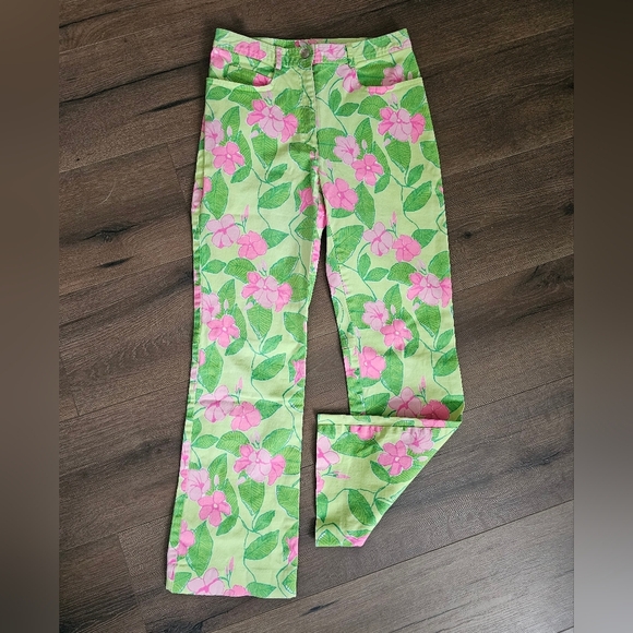 Lilly Pulitzer RARE Lilly Capri in Mandevilla floral - Picture 1 of 7